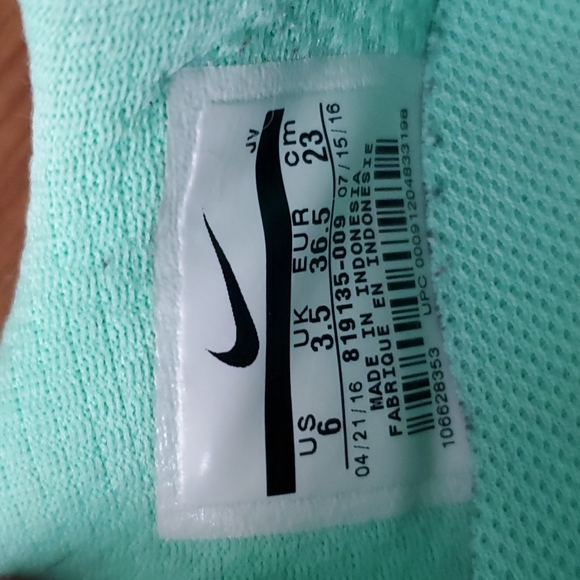 Nike Flex Fury 2 running shoes - Picture 7 of 7